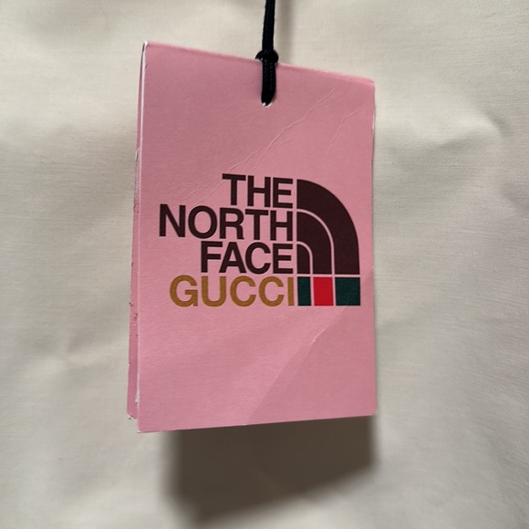 Gucci × the north face anorack Gucci x The North Face Down Jacket Black/Orange Men's - FW21 - US